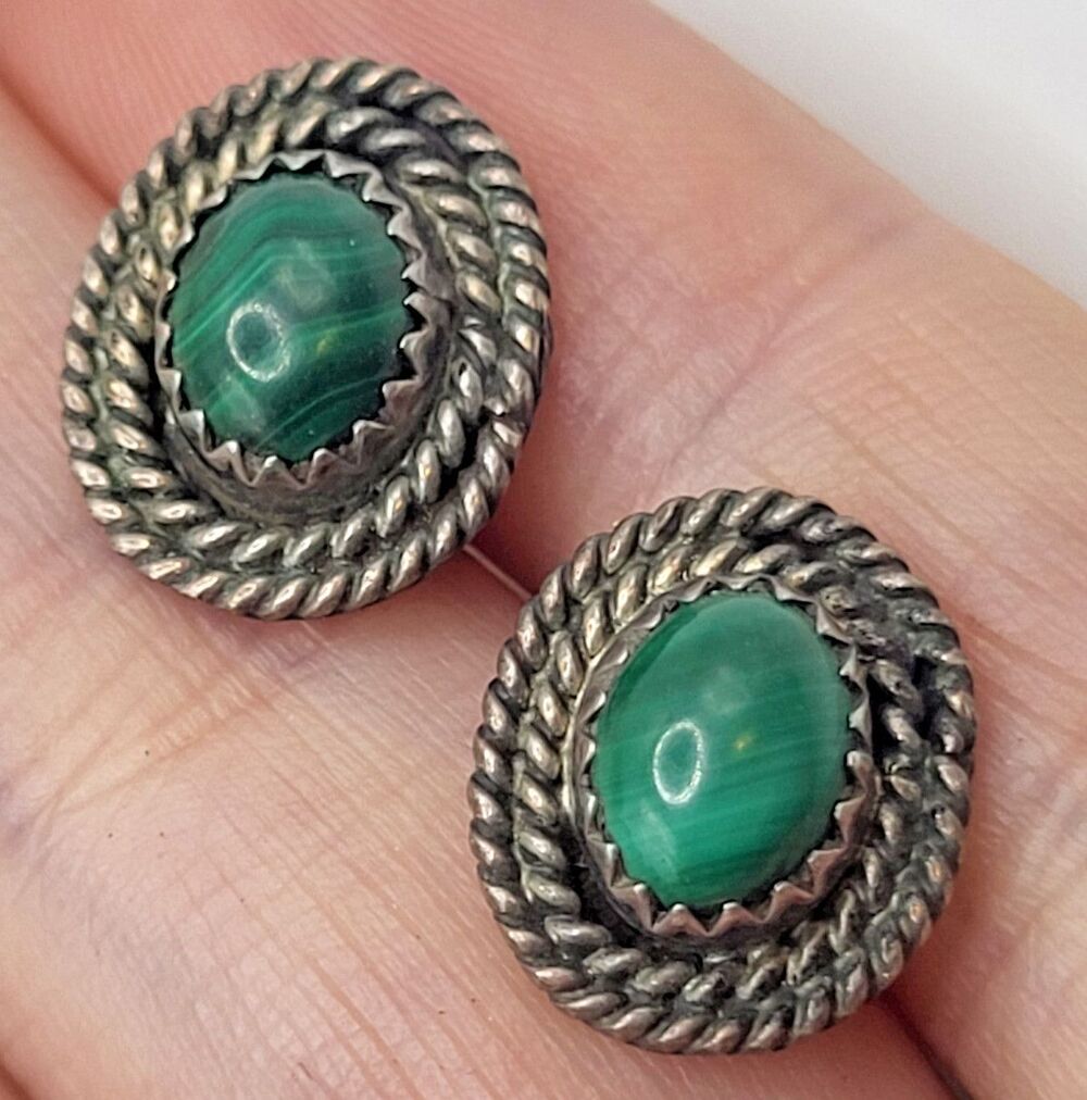 Vintage Malachite Sterling Silver Rope Wrap Style Stud Earrings 14mm Green Gemst